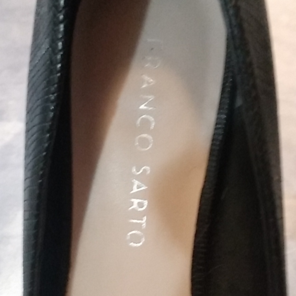 High heels - Picture 3 of 3
